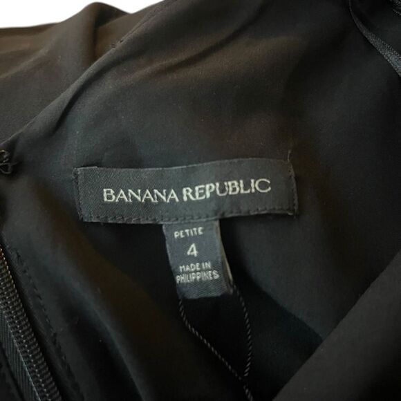 NWT! Banana republic black wool blend short sleeve dress - Picture 3 of 9